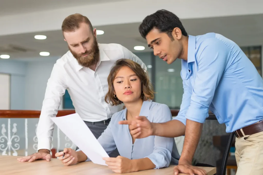 The Year-End Decision Window: How Teams Quietly Decide What Kind of Workplace They Want Next Year